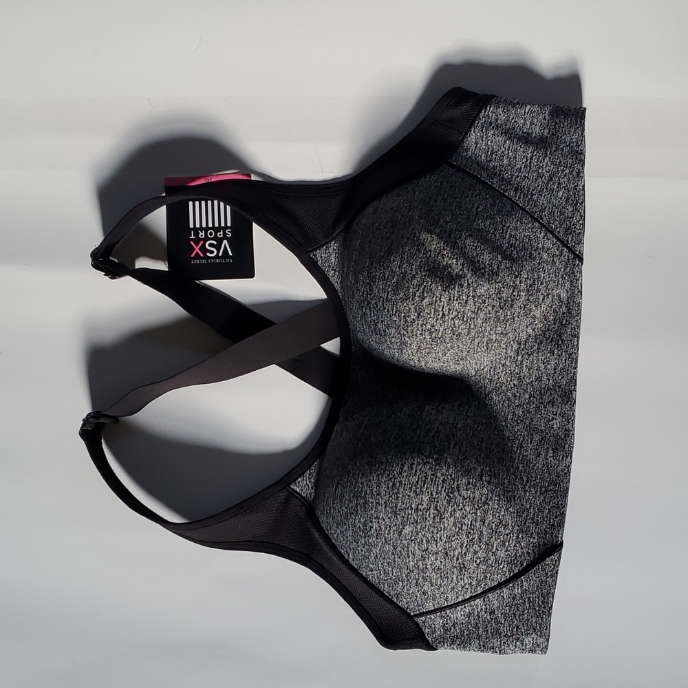 NWT Victorias Secret Sport Gray Black Cross Strap Padded Sports Bra Size 34C